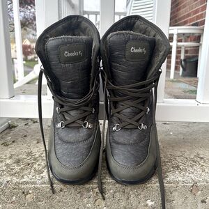 Cheeks Women's Olive Quilted Ankle Boots